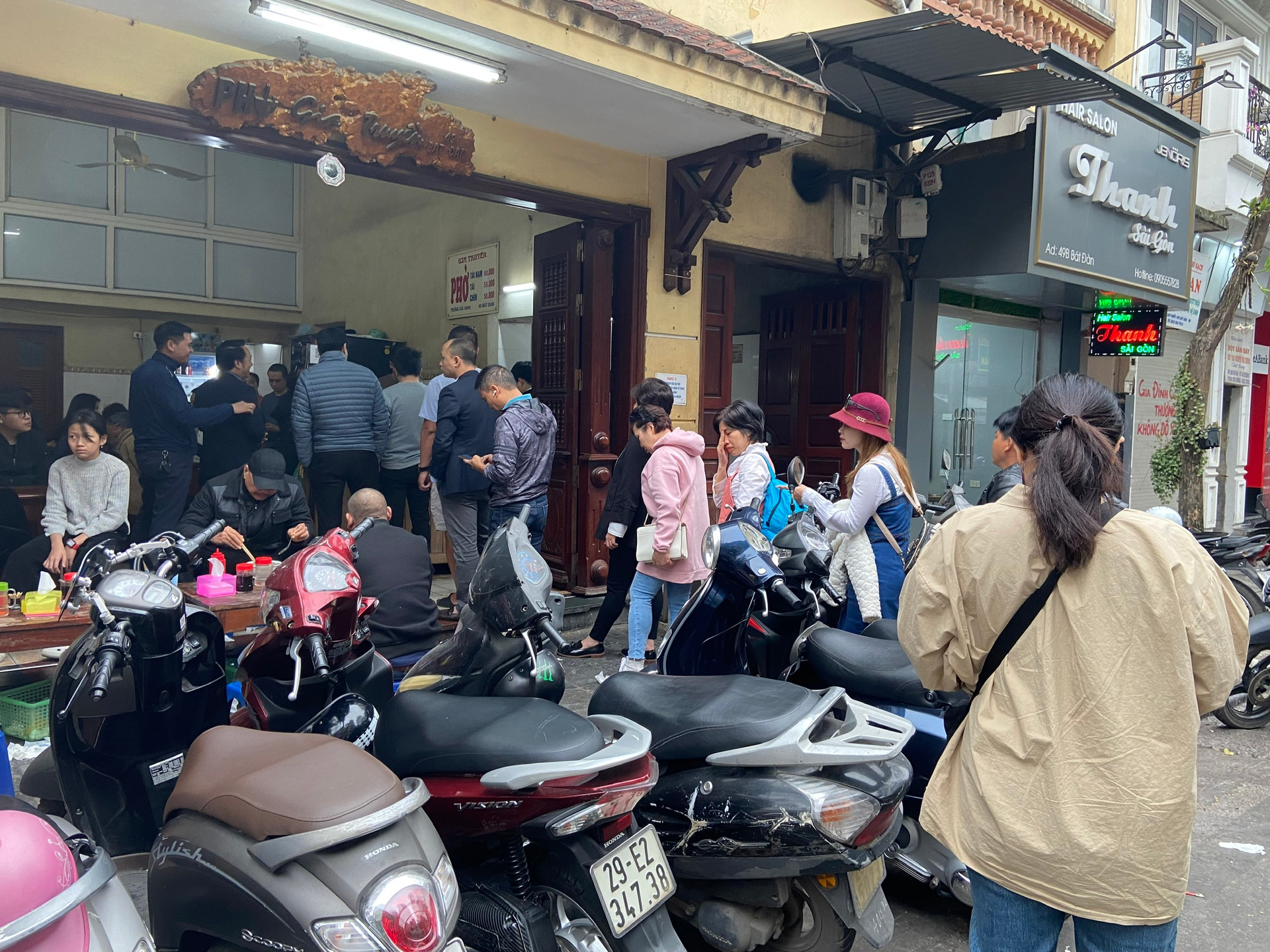 Những thương hiệu truyền thống Hà Nội nói không với nhượng quyền - Ảnh 1. Những thương hiệu truyền thống Hà Nội nói không với nhượng quyền - Ảnh 1.