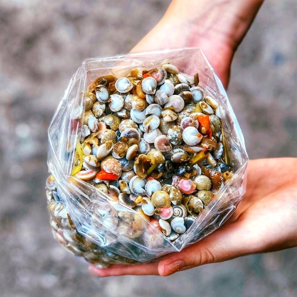 Món ốc kỳ lạ ở Việt Nam khiến thực khách mỏi tay hoa mắt nhưng vẫn thích mê - Ảnh 26.