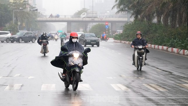 Từ đêm nay, miền Bắc chuyển mưa phùn - Ảnh 1.