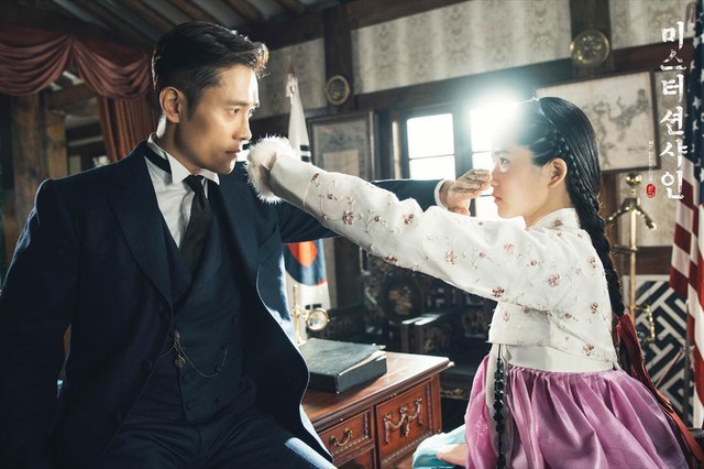 10 phim Hàn có tỷ suất người xem cao nhất mọi thời đại của tvN: Son Ye Jin - Hyun Bin có còn đứng đầu? - Ảnh 7.