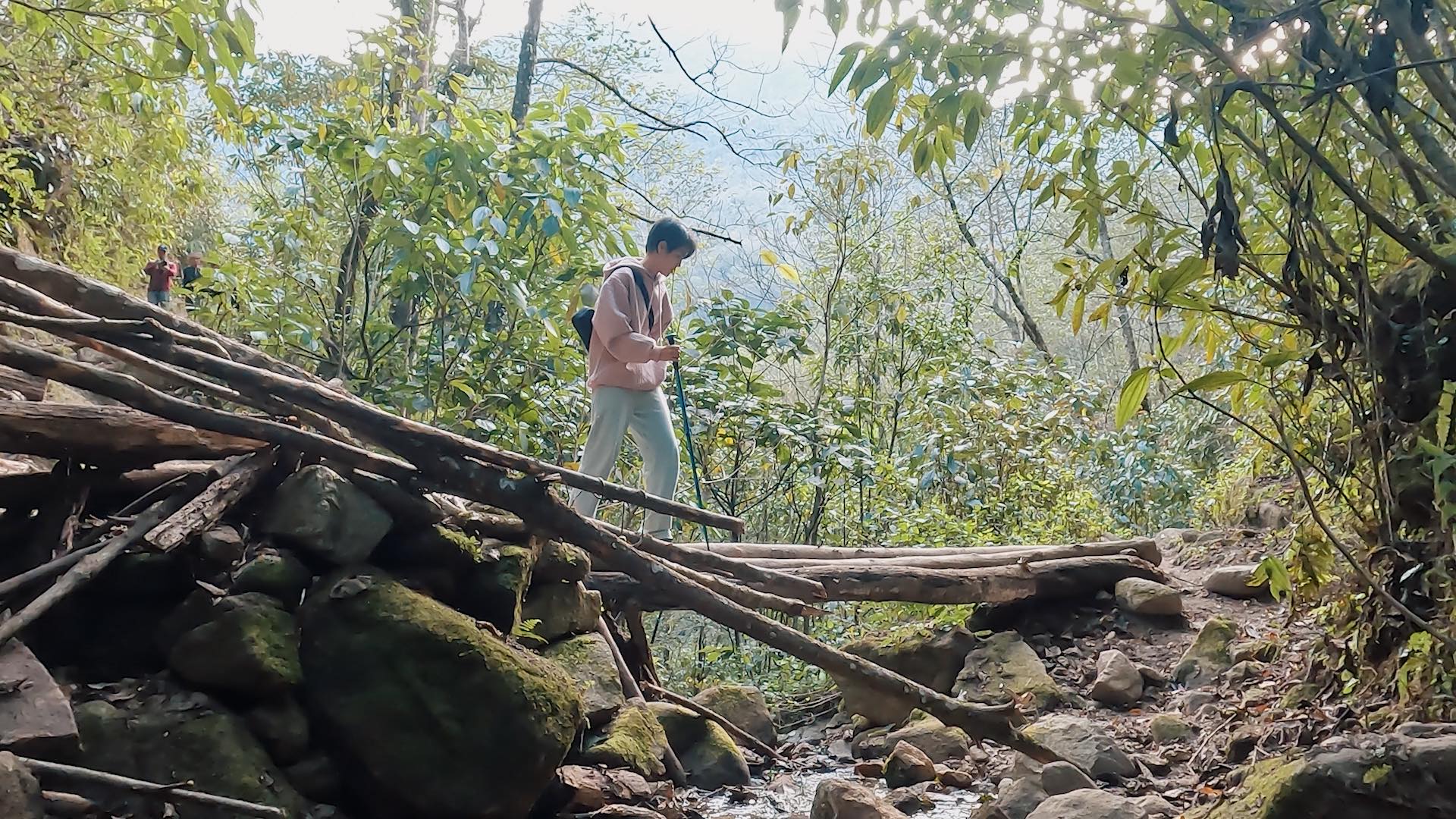 Một nơi của Việt Nam khiến Vũ Cát Tường sau khi đặt chân đến đã đòi “bỏ cuộc”, không làm MV nữa - Ảnh 6.