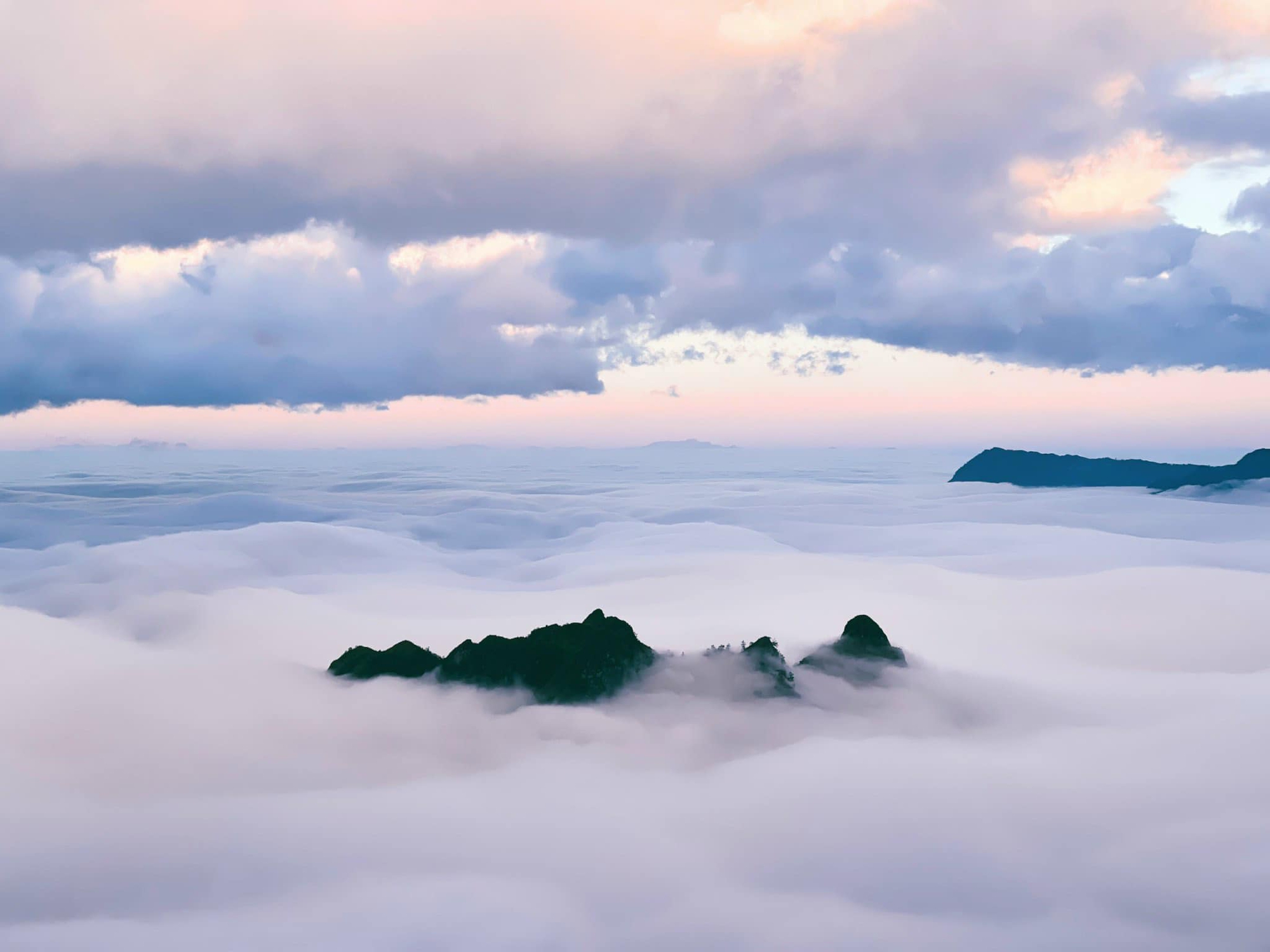 Một nơi của Việt Nam khiến Vũ Cát Tường sau khi đặt chân đến đã đòi “bỏ cuộc”, không làm MV nữa - Ảnh 2.