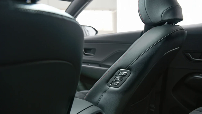 Hyundai Kona thuần điện đi gần 500km mỗi lần sạc, thiết kế như ve sầu thoát xác, lu mờ đối thủ - Ảnh 16.