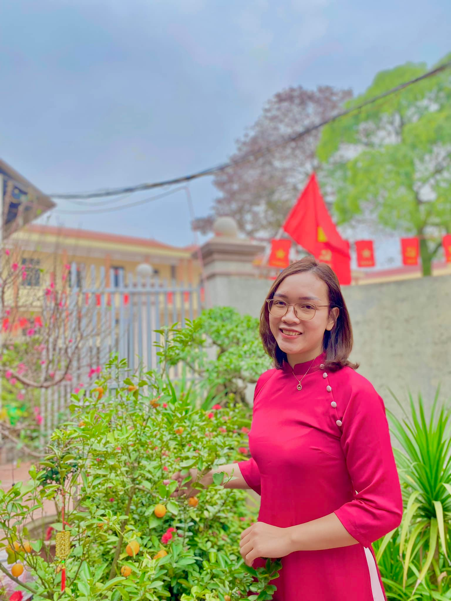 Có nên so sánh mua bảo hiểm nhân thọ với gửi tiết kiệm ngân hàng? - Ảnh 1. Có nên so sánh mua bảo hiểm nhân thọ với gửi tiết kiệm ngân hàng? - Ảnh 1.