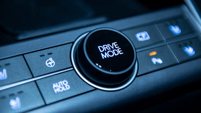 Hyundai Kona thuần điện đi gần 500km mỗi lần sạc, thiết kế như ve sầu thoát xác, lu mờ đối thủ - Ảnh 15.