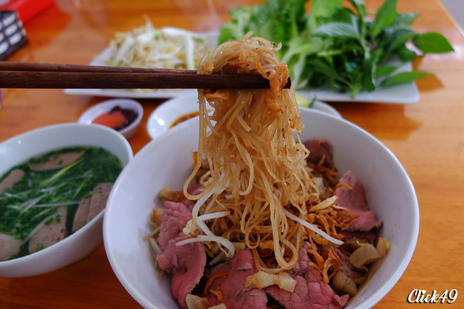 Ngoài khung cảnh đẹp không kém gì Đà Lạt, Bảo Lộc còn có đủ món ngon - Ảnh 10. Ngoài khung cảnh đẹp không kém gì Đà Lạt, Bảo Lộc còn có đủ món ngon - Ảnh 10.