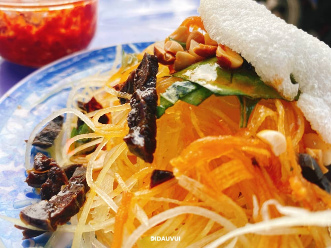 Ngoài khung cảnh đẹp không kém gì Đà Lạt, Bảo Lộc còn có đủ món ngon - Ảnh 6. Ngoài khung cảnh đẹp không kém gì Đà Lạt, Bảo Lộc còn có đủ món ngon - Ảnh 6.