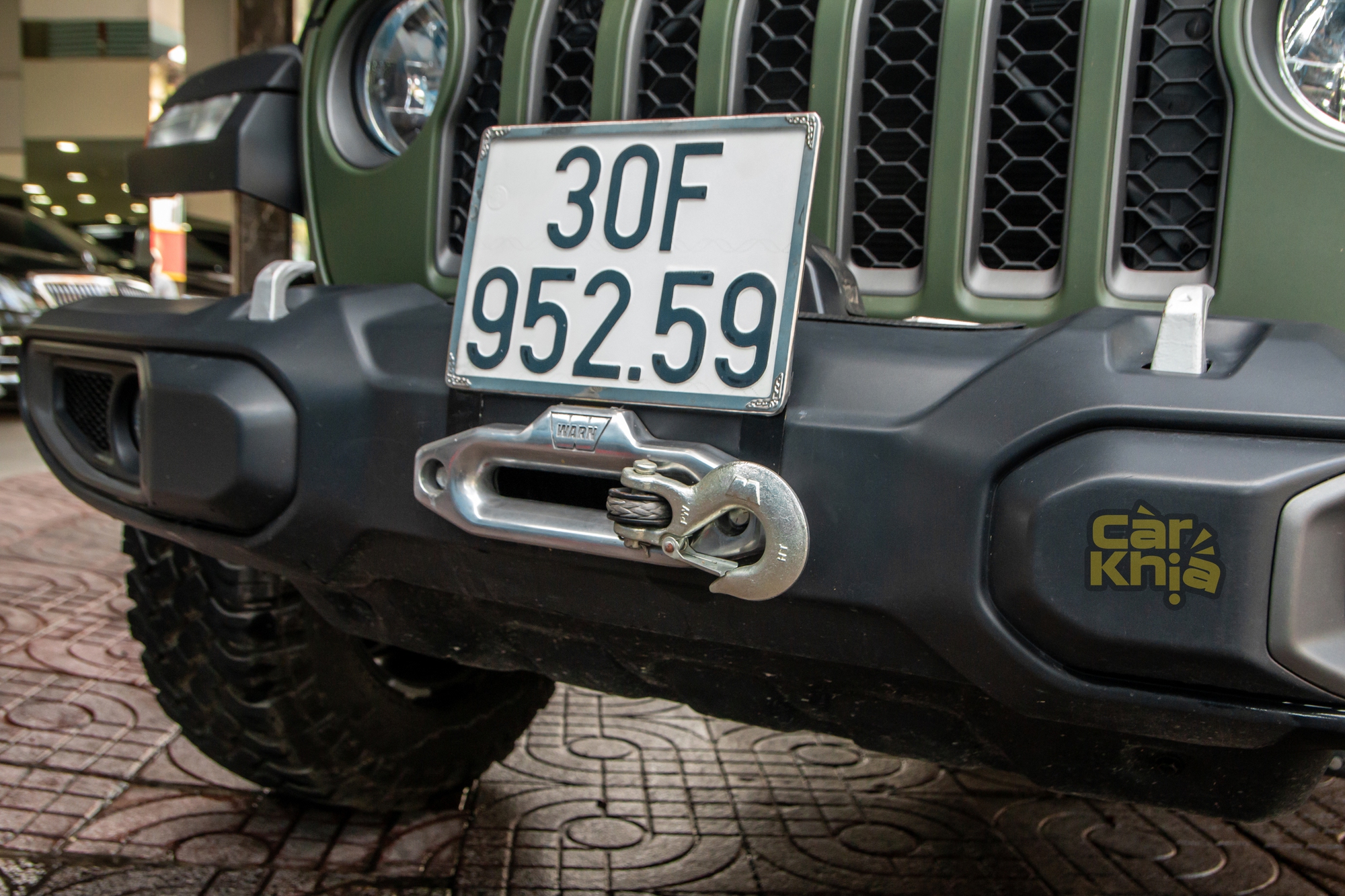 Ông Đặng Lê Nguyên Vũ tự lái gần 700km Đắk Lắk - TP.HCM bằng bán tải 4 tỷ: ‘Không mệt vì xe chạy rất êm’ - Ảnh 7.