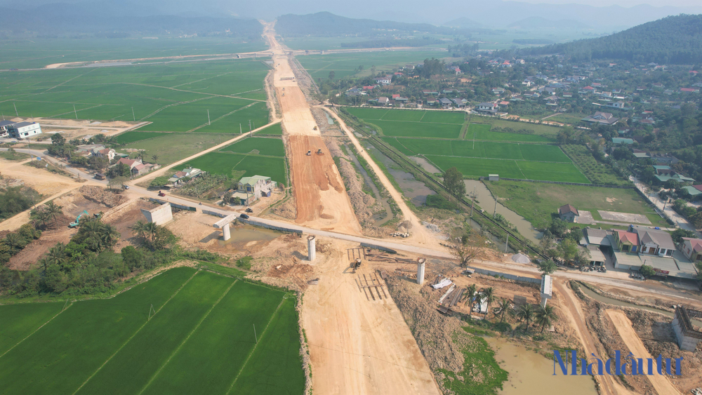 Toàn cảnh cao tốc Bắc Nam hơn 11.000 tỷ nối hai tỉnh xứ Nghệ - Ảnh 3.