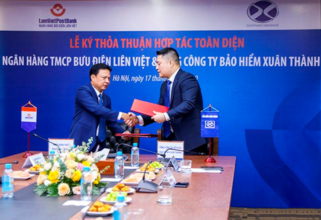 Bầu Thụy đưa em trai vào làm việc tại LienVietPostBank - Ảnh 1.