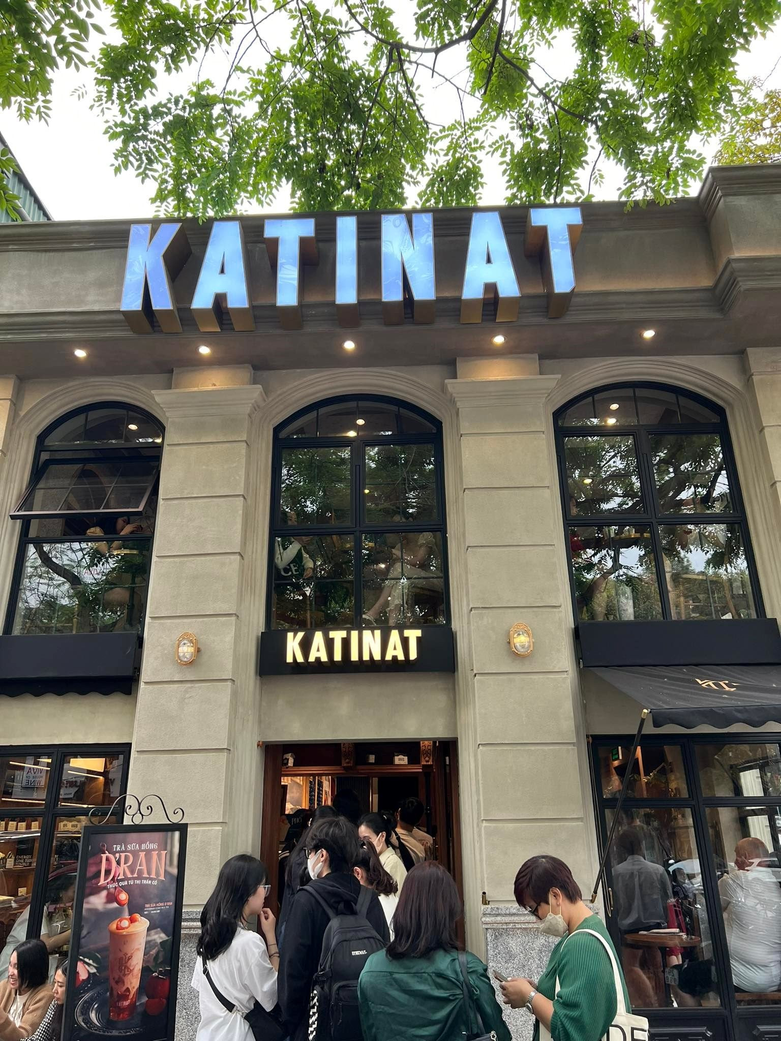 Thương hiệu 'sinh sau đẻ muộn' quyết định 'Bắc tiến': liệu Katinat Saigon Kafe có cơ hội như Cheese Coffee, Phúc Long...? - Ảnh 2.