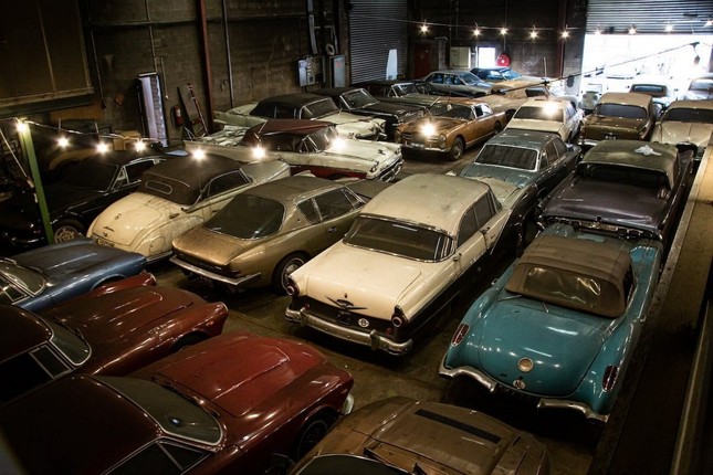 Phát hiện bộ sưu tập hàng trăm xe cổ tại Hà Lan - Ảnh 5.