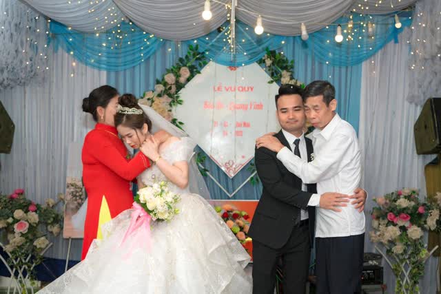 Gặp gia đình làm cỗ linh đình, gả con dâu lấy chồng đang gây sốt tại Phú Thọ: 