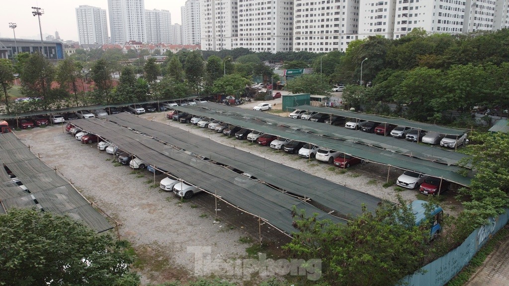 Tận thấy các bãi xe lậu 'bủa vây' khu HH Linh Đàm - Ảnh 7.