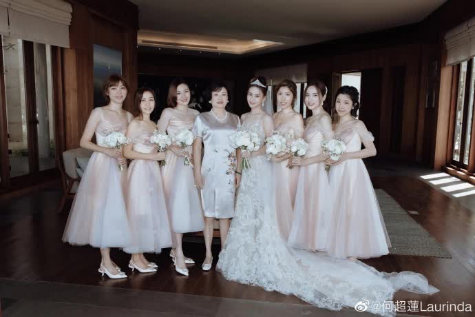 Đám cưới Đậu Kiêu và ái nữ trùm sòng bạc Macau: Cô dâu xinh như công chúa, khoảnh khắc 'khóa môi' chú rể 'gây bão' MXH - Ảnh 8.