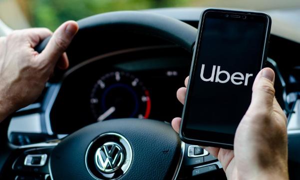 CEO Uber ‘giả dạng’ tài xế và cái kết: Bị khách bùng tip và app phạt, nhưng lôi kéo được vô số tài xế từ đối thủ, vực dậy công ty khỏi khủng hoảng - Ảnh 4.