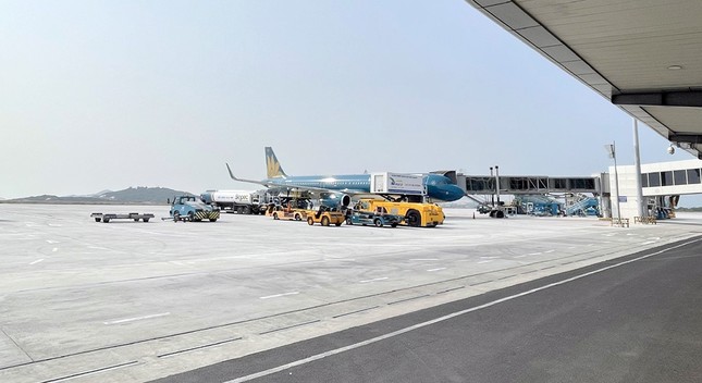 Hoàn thành dự án 'lên đời' sân bay Cam Ranh - Ảnh 1.
