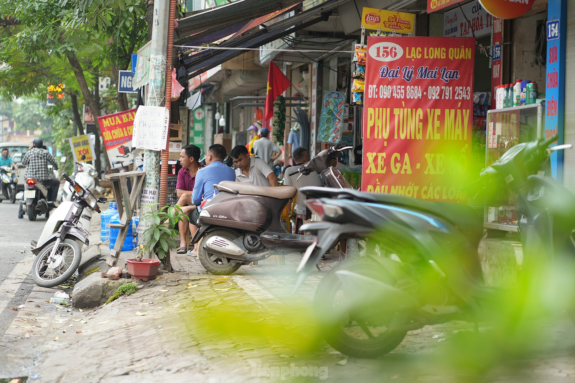 Vỉa hè Hà Nội ra sao sau hơn 1 tháng cao điểm chiến dịch? - Ảnh 15.