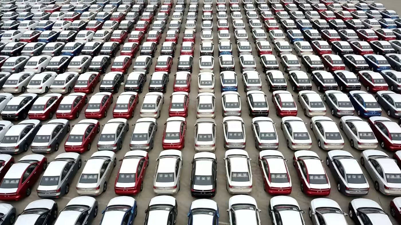 Hàng triệu ô tô có nguy cơ ‘xếp xó’, các hãng ô tô lâu đời đối diện ‘thảm họa’ chỉ từ một động thái của Trung Quốc - Ảnh 2.