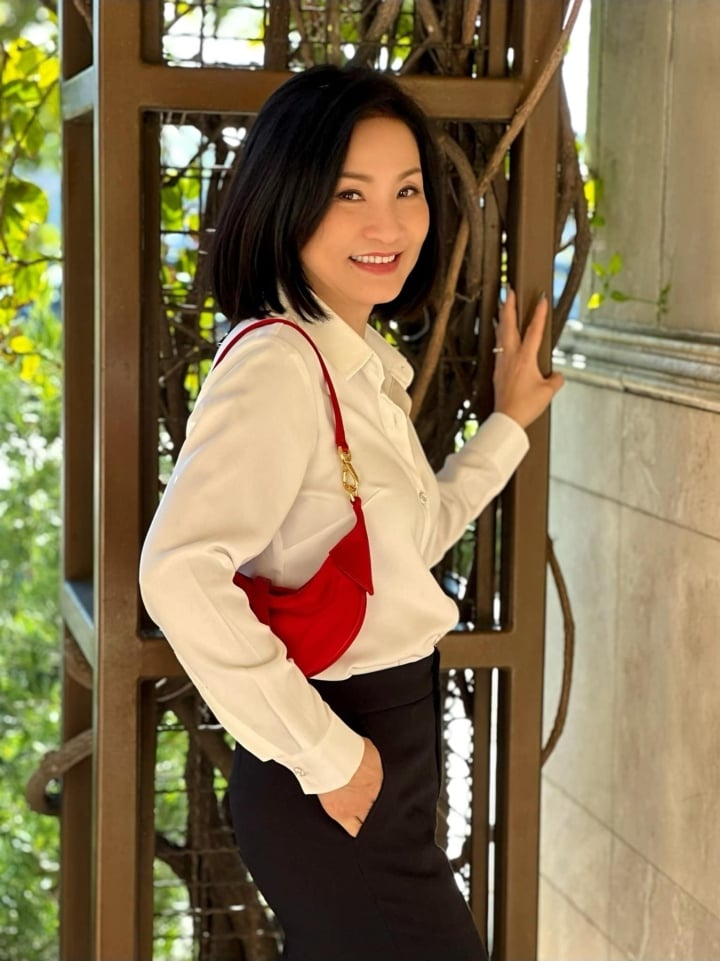 Hồng Đào sau 4 năm ly hôn Quang Minh: 61 tuổi vẫn trẻ đẹp, đóng phim Hollywood - Ảnh 8.