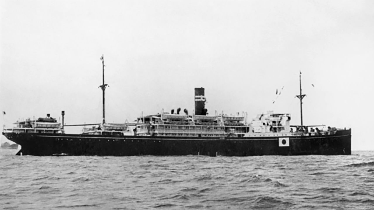Tìm thấy tàu chở hơn 1.000 người bị chìm ở biển Đông - Ảnh 1.