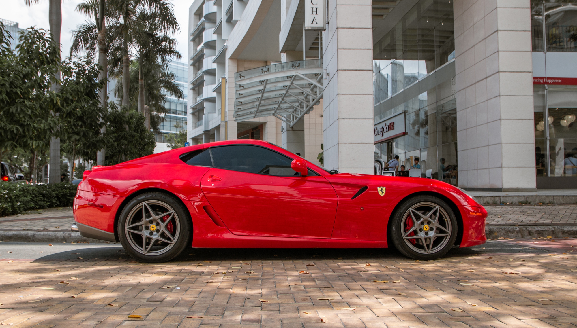 Ferrari 599 GTB từng của ông Vũ hiện giờ ra sao: Lịch sử nhiều thay đổi, từng bị tai nạn hỏng đầu xe - Ảnh 5.