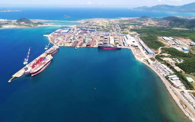 Có gì đặc biệt trong quy hoạch cảng biển, đô thị, du lịch Vân Phong? - Ảnh 1.