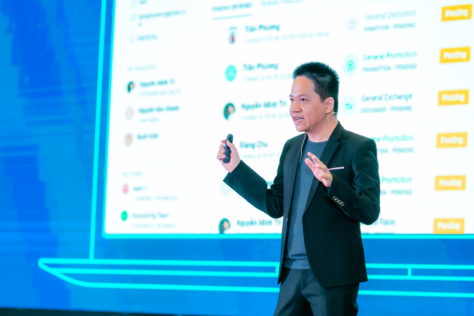 CEO Base.vn Phạm Kim Hùng: “Lãnh đạo FPT vẫn nói chuyện mục tiêu tăng trưởng vài chục phần trăm, tôi được truyền cảm hứng rất nhiều” - Ảnh 11.