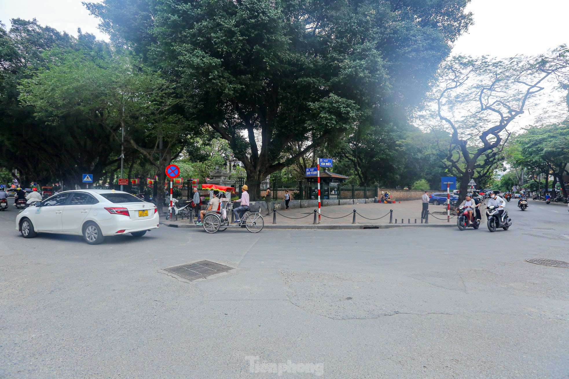 Cận cảnh các địa điểm dự kiến trở thành phố đi bộ ở Hà Nội - Ảnh 2.