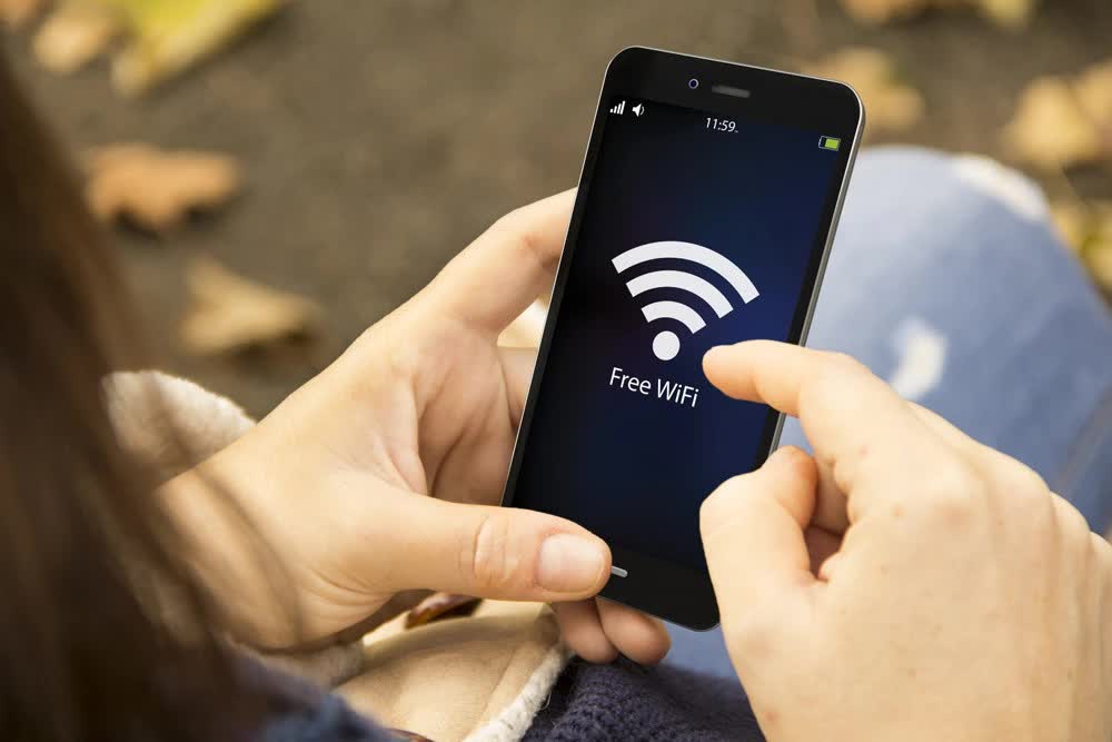 CẢNH BÁO MÙA DU LỊCH: Nguy cơ mất tiền khi chuyển khoản ngân hàng bằng wifi công cộng - Ảnh 5.