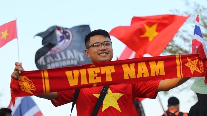 Cháy vé trận U22 Việt Nam gặp U22 Lào - Ảnh 1.