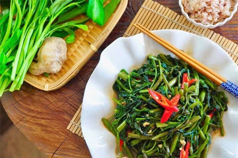 Kỳ lạ loại rau cực quen thuộc với người Việt nhưng sang Mỹ lại thành 'hàng cấm', muốn trồng hoặc mua bán phải có giấy phép đặc biệt từ chính quyền - Ảnh 1.