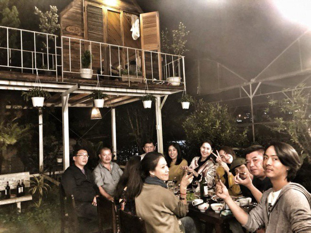 Price is less than 600,000 VND/night, what does a "fairy" homestay hidden in the land of thousands of pine trees in Da Lat have that Ha Tang and his group of friends used to come to party?  - Photo 9.