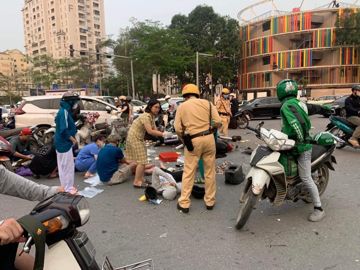 Tai nạn liên hoàn ở Hà Nội: Nếu xe mất phanh, tài xế được miễn trách nhiệm hình sự? - Ảnh 1.