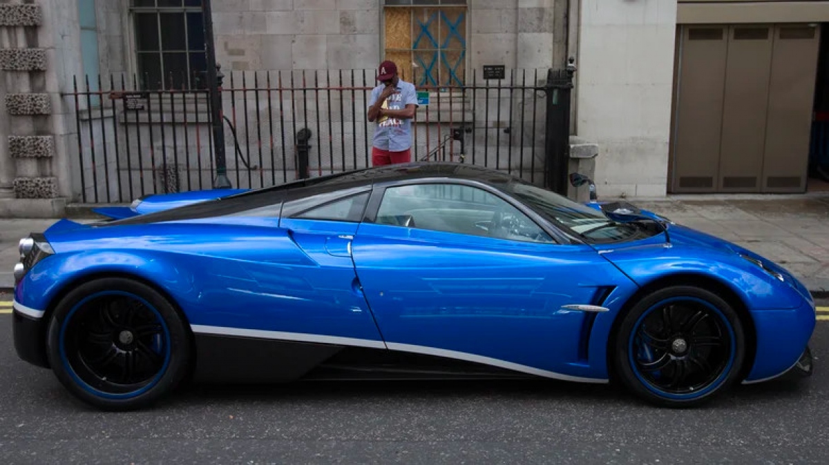 Top 5 chiếc xe đắt nhất trong bộ sưu tập của “The Rock" - Ảnh 6.