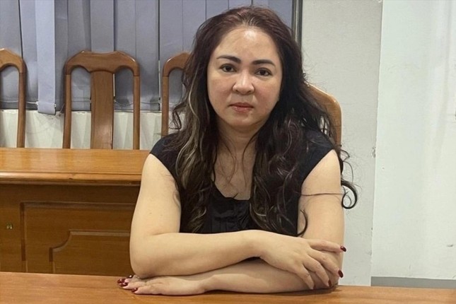 Vì sao Viện Kiểm sát tiếp tục tạm giam bà Nguyễn Phương Hằng? - Ảnh 1.