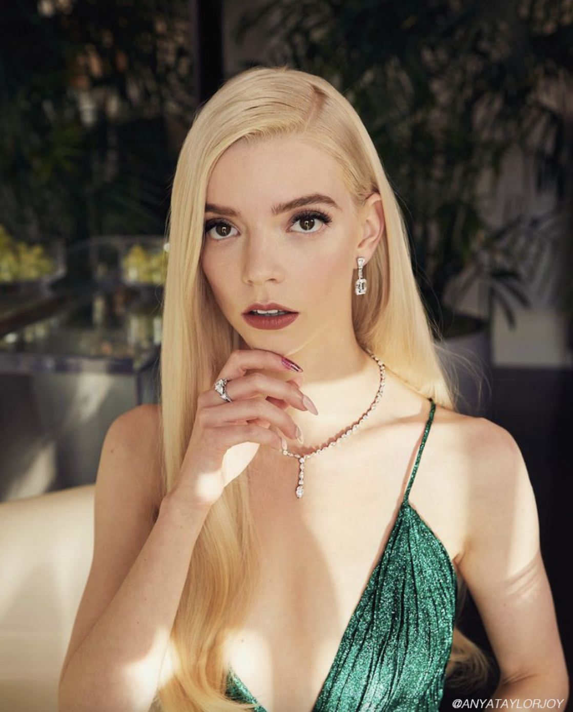 &quot;Nữ hoàng kinh dị&quot; Anya Taylor-Joy: Sở hữu gương mặt đẹp được ví như búp bê sống, nhưng lại từng chịu cảnh bắt nạt học đường vì chính điều này - Ảnh 5.