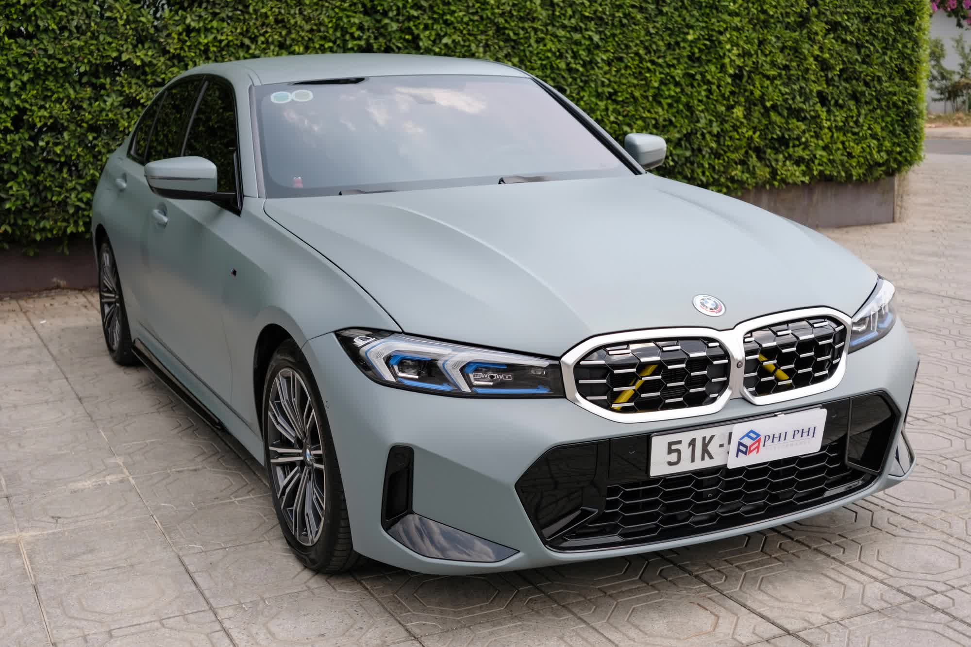 Thợ Việt lột xác BMW 330i cũ thành bản mới trong 2 ngày: Toàn hàng chính hãng, hết 140 triệu đồng  - Ảnh 3.