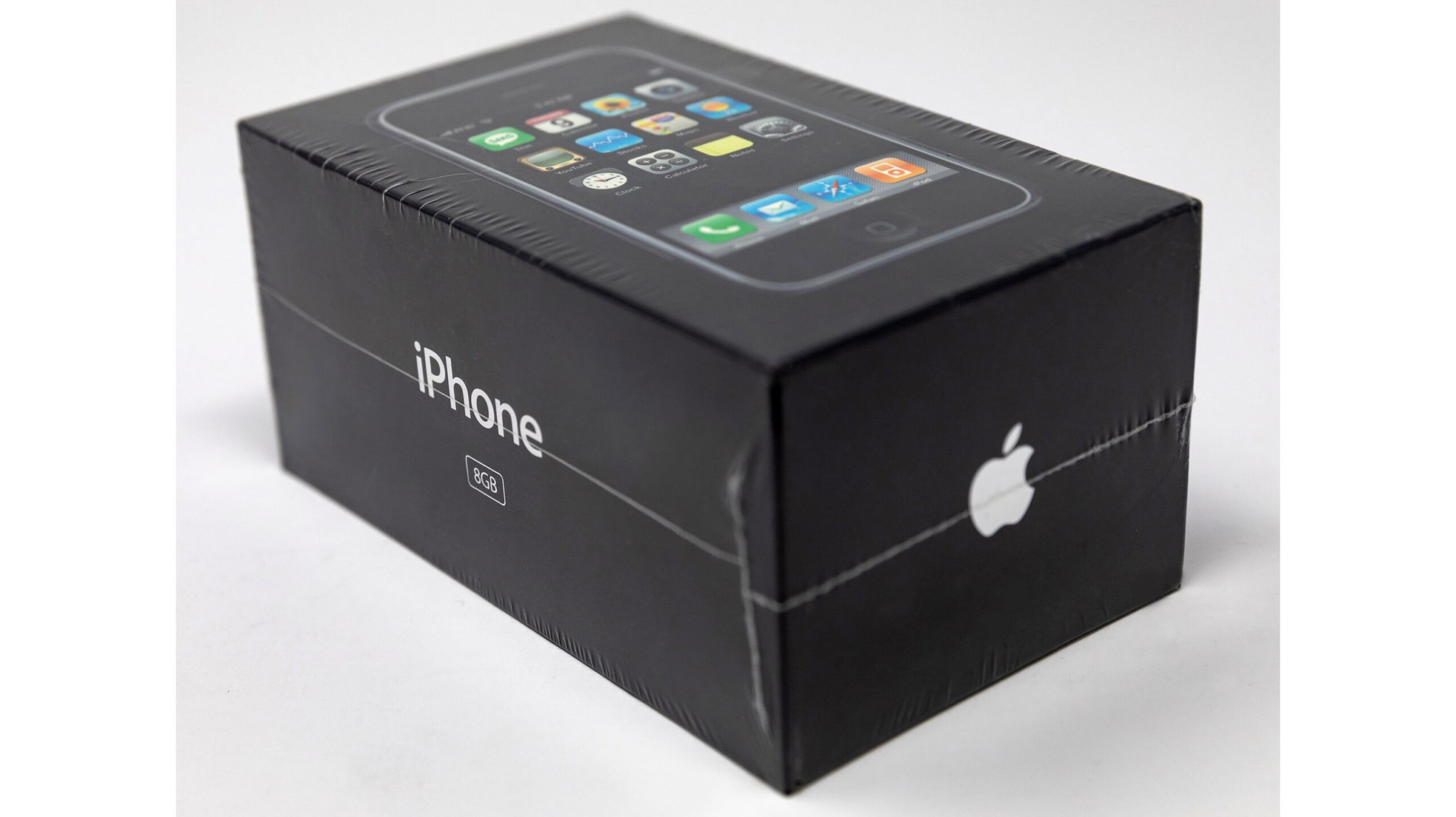 Chiếc iPhone đời đầu của Apple được bán đấu giá gần 1 tỷ đồng - số tiền mua đứt 25 chiếc iPhone 14 Pro Max bản xịn nhất! - Ảnh 2.