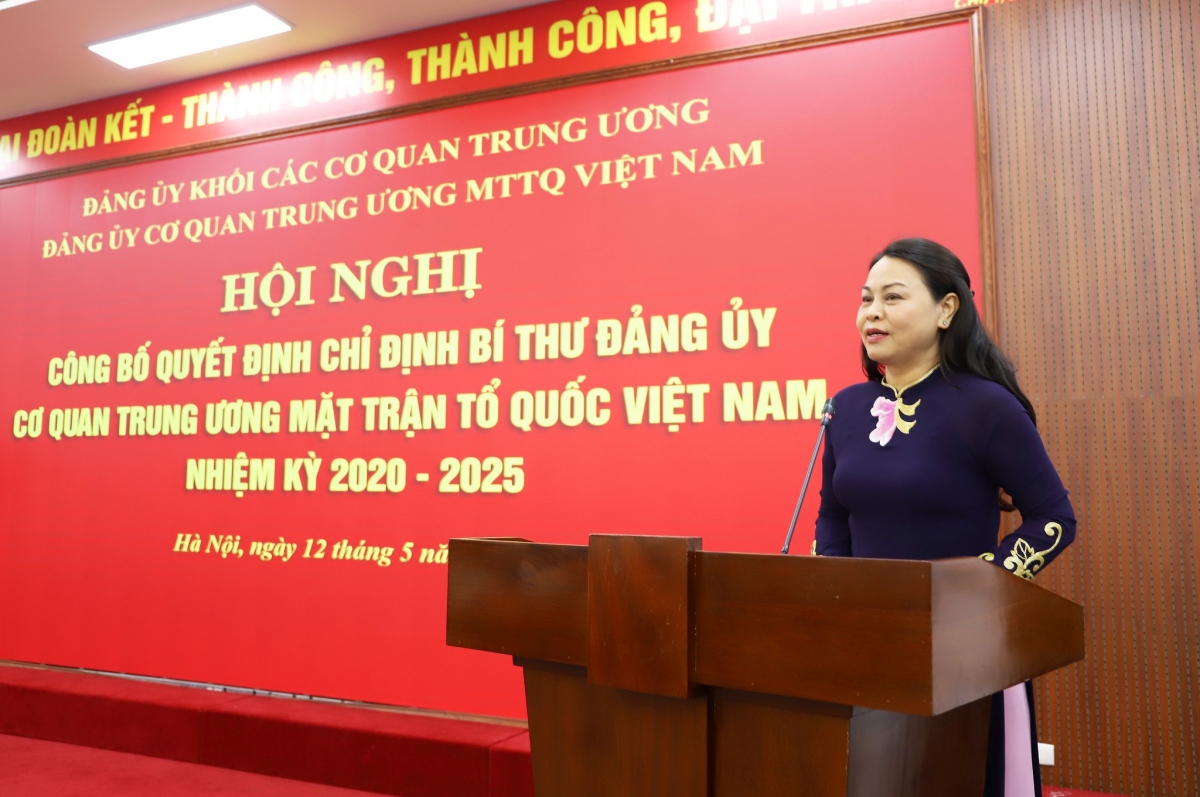 Bà Nguyễn Thị Thu Hà giữ chức Bí thư Đảng ủy cơ quan Trung ương MTTQ Việt Nam - Ảnh 3.