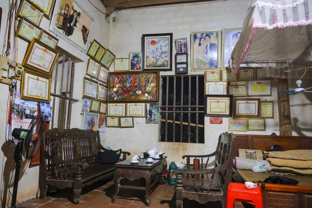 Về thăm ngôi nhà đơn sơ và hậu phương vững chắc của cô gái không phổi Nguyễn Thị Oanh - Ảnh 4.
