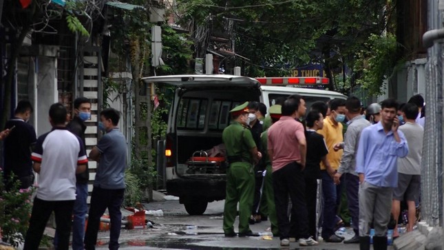 Cháy nhà 4 tầng ở Hà Nội, 4 người tử vong - Ảnh 5.