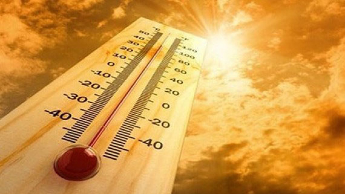 Nắng nóng có nơi 38 độ C ở Bắc Bộ và Trung Bộ - Ảnh 1.