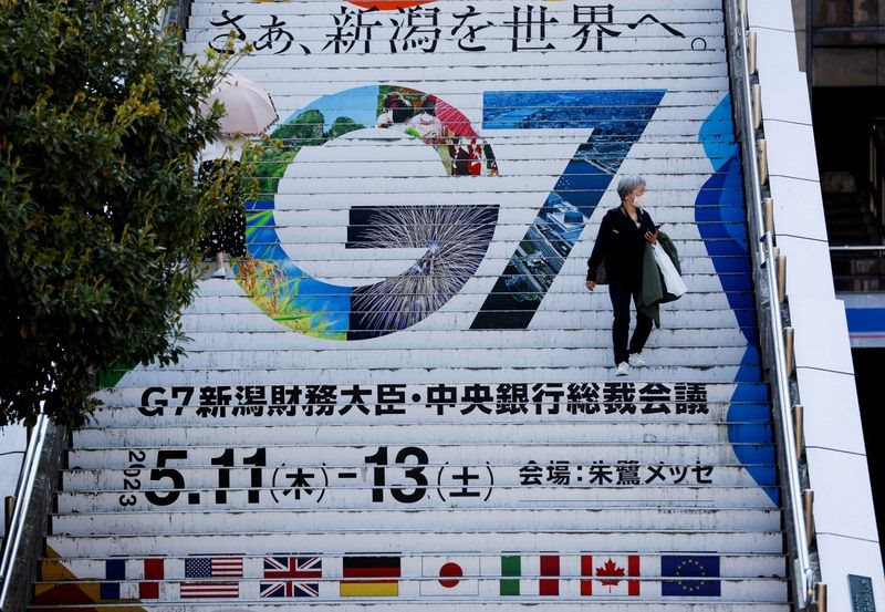Mỹ ráo riết tung cấm vận &quot;sấm sét&quot; vào Nga ở G7 nhưng đồng minh phản đối: Moscow nắm vũ khí tối quan trọng? - Ảnh 5.