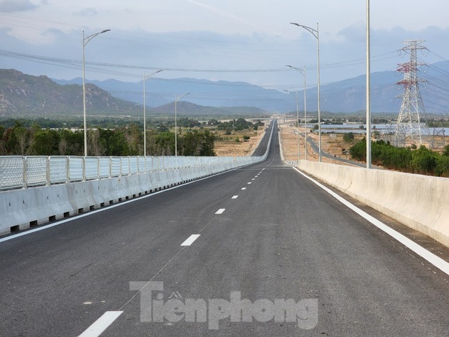Hoãn khánh thành cao tốc Nha Trang - Cam Lâm, Vĩnh Hảo - Phan Thiết - Ảnh 2.