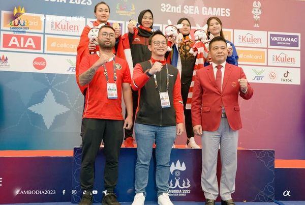 Những chuyện độc lạ ở SEA Games 32: Từ bốc thăm giành HCV cho đến vụ ẩu đả kinh hoàng ở môn bóng đá nam - Ảnh 3.