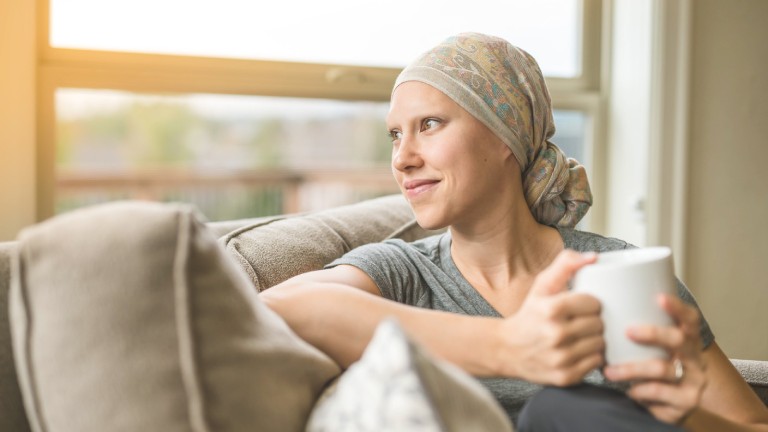 Nhờ một dấu hiệu ở bụng, người phụ nữ phát hiện mắc ung thư - Ảnh 3.