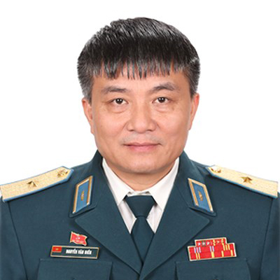 Thủ tướng bổ nhiệm Tư lệnh Quân chủng Phòng không - Không quân - Ảnh 1.