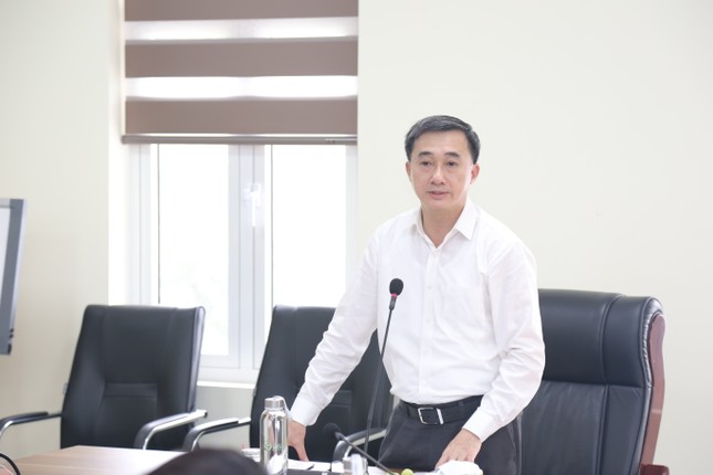 Thứ trưởng Bộ Y tế phụ trách, điều hành Bệnh viện Việt Đức từ ngày 1/5/2023 - Ảnh 2.