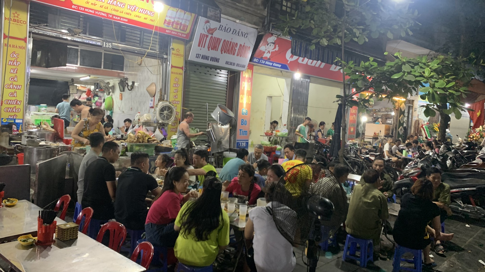 Giải mã món ăn kinh dị 'óc tần lư hương' ở thành phố Nam Định - Ảnh 2.